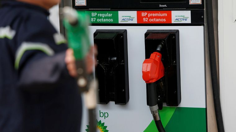 Cae venta de gasolinas de Pemex a nivel de 1990